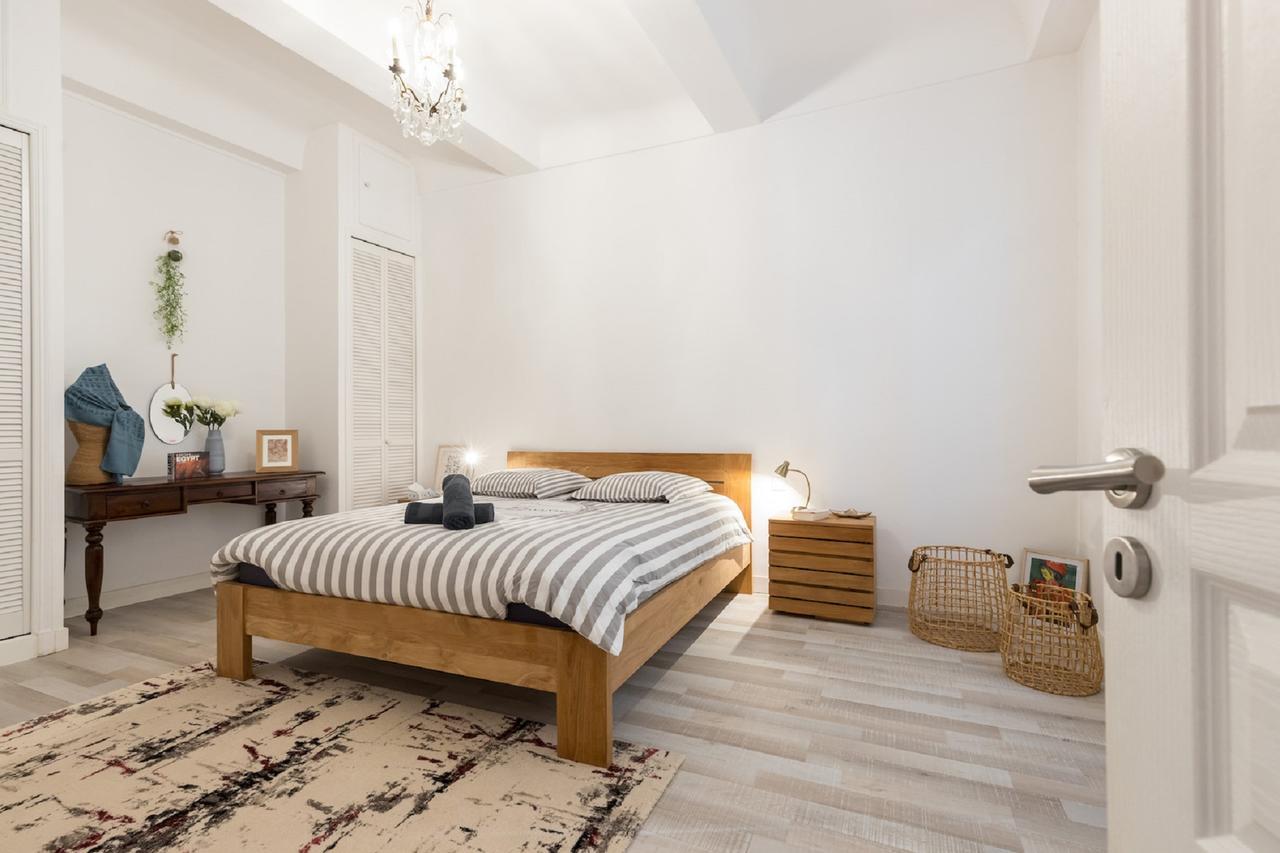 Pref 2 - F4 - Vaste Et Bourgeois ,3 Chambres, Ascenseur, Vx-Ніцца Екстер'єр фото
